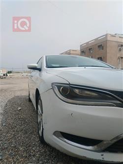 کرایسلەر 200